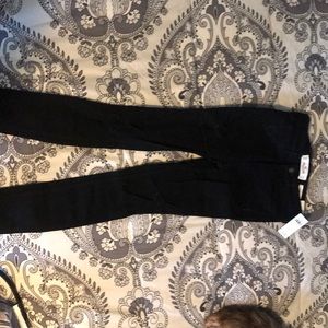 Never worn Hollister High Rise jeans!